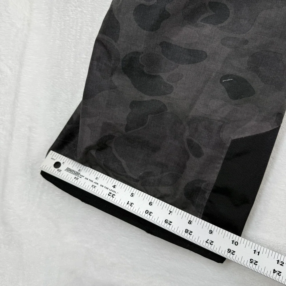 The North Face DryVent Snowboard Pants 32 Grey Camo Waterproof Ski Trousers READ